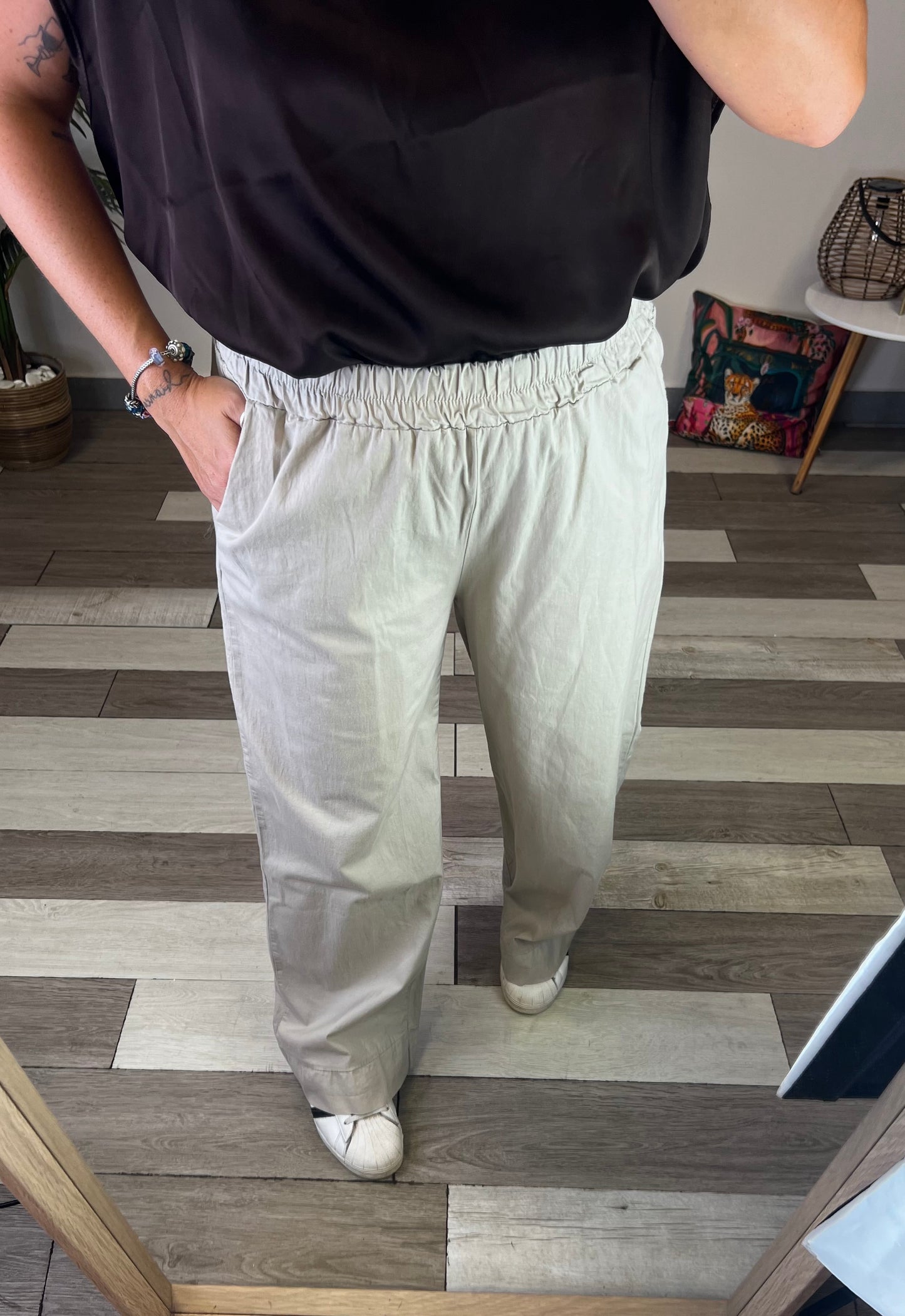 Pantalone over PALAZZO