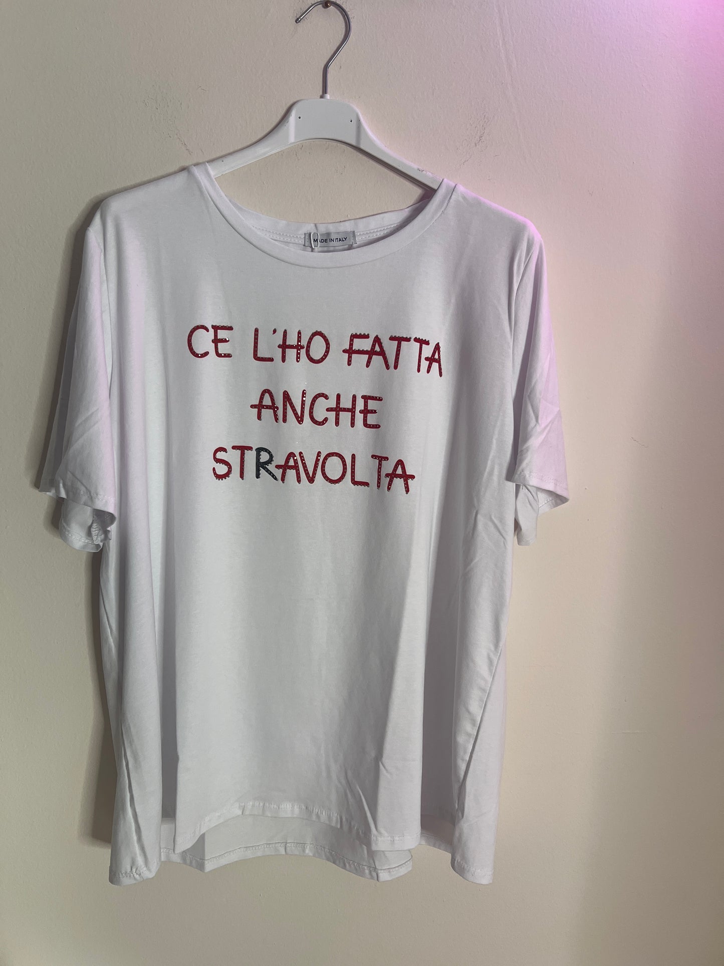 T-shirt over STRAVOLTA