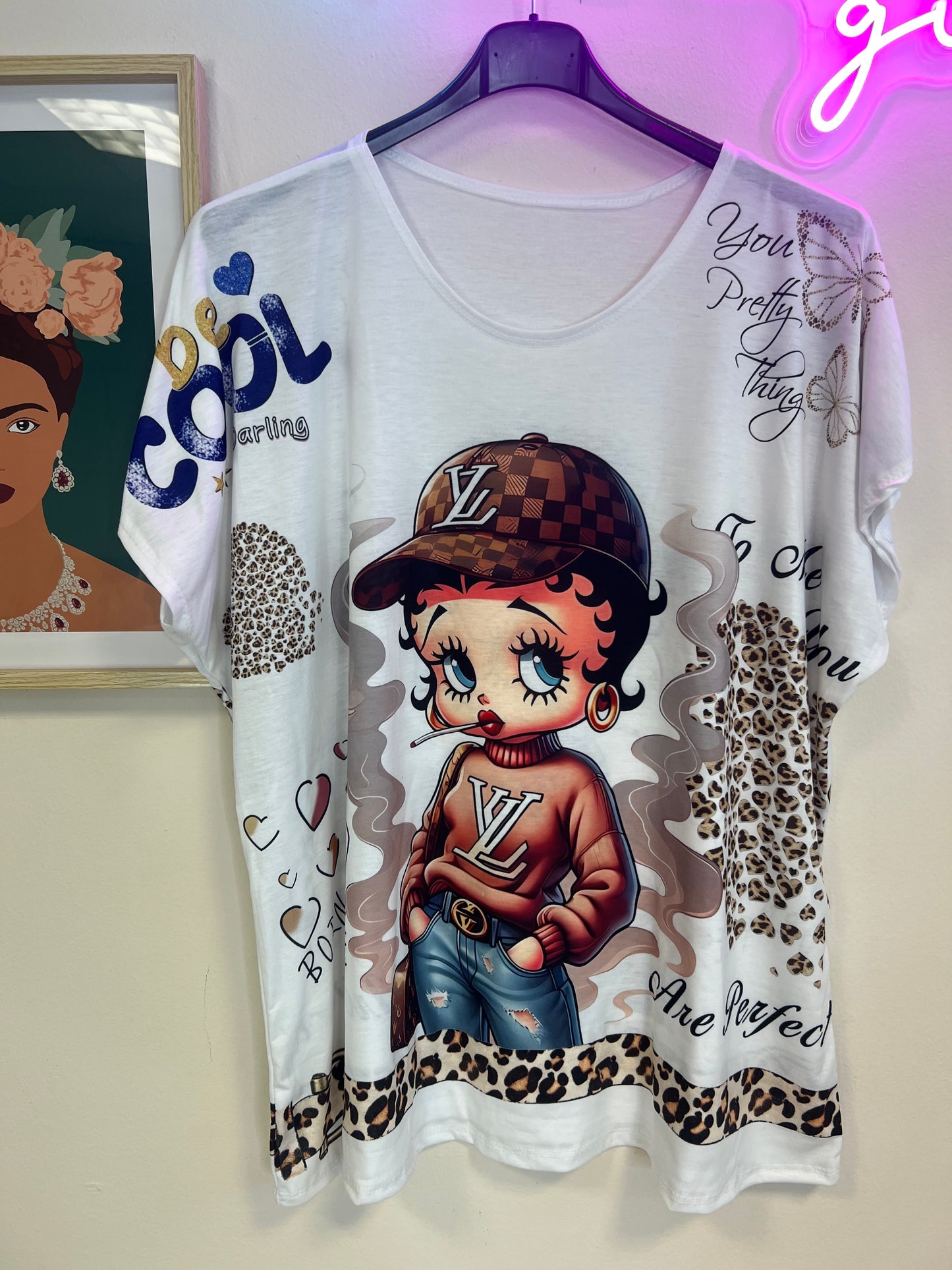 T-shirt OVER