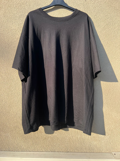 T-shirt over BASIC MAN